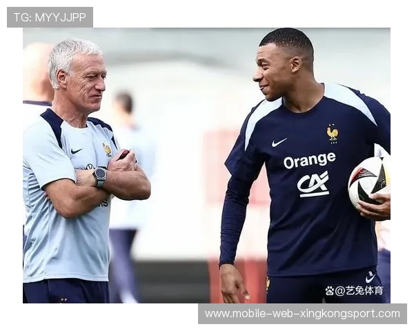 姆巴佩抢点提前完成致命打击，赛场上的速度奇迹